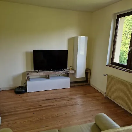 Family Home Σπίτι διακοπών Massiac